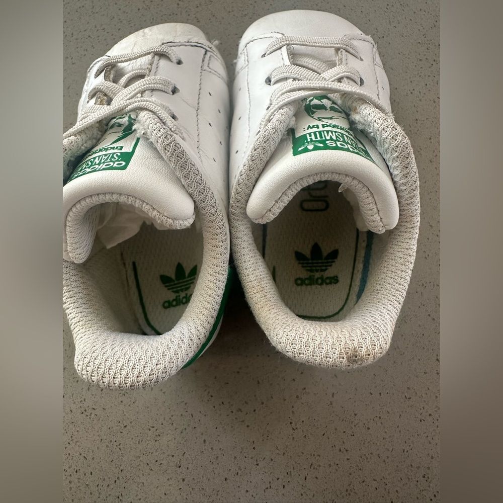 Adidas Stan Smith Crib Shoes baby/toddler shoe size US 2k - Picture 3 of 4